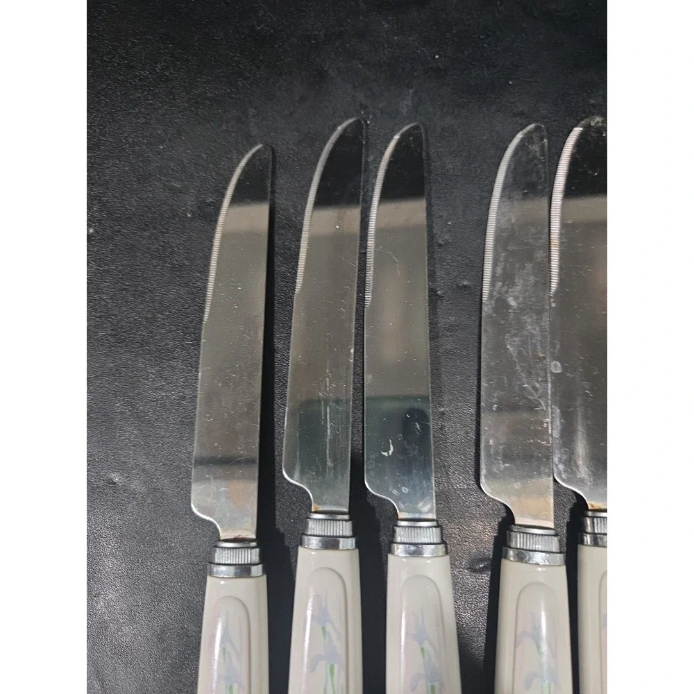 Corelle Shadow‎ Iris Cutlery, Set of 7 Knives, Flatware Collection, Kitchenware